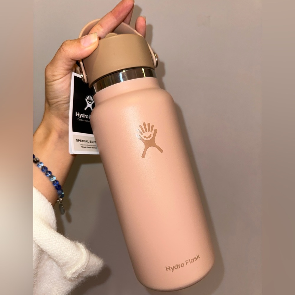 Limited Ed. Hydro Flask 32Oz